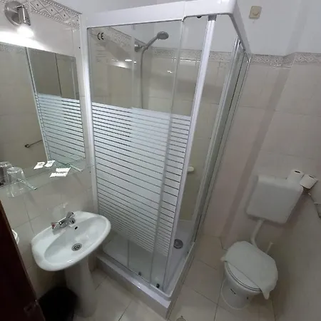 Dbv Hostal Lagos