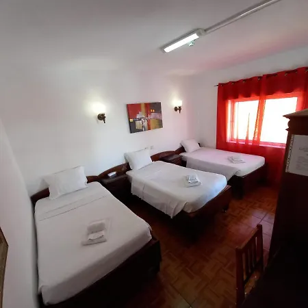 Dbv Hostal *