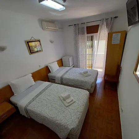 Dbv Hostal