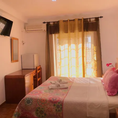 Dbv * לאגוּ‏ש