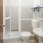 Hostel Lagos Central Suite Dbv Guesthouse
