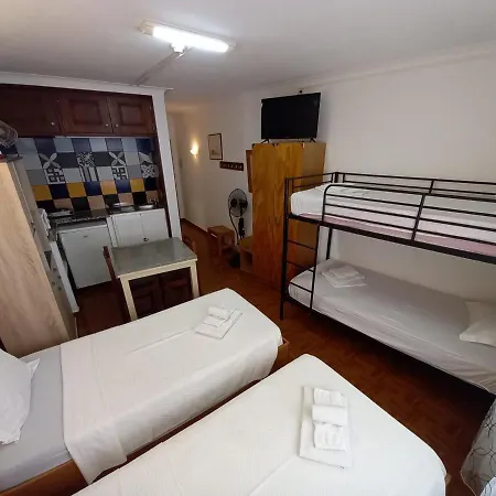 Dbv Guesthouse * Lagos