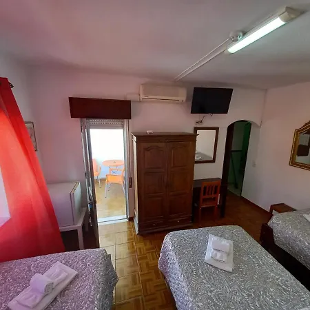 Dbv Guesthouse Lagos