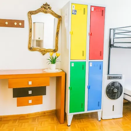 Lagos Central Suite Dbv Guesthouse Vandrarhem Lagos