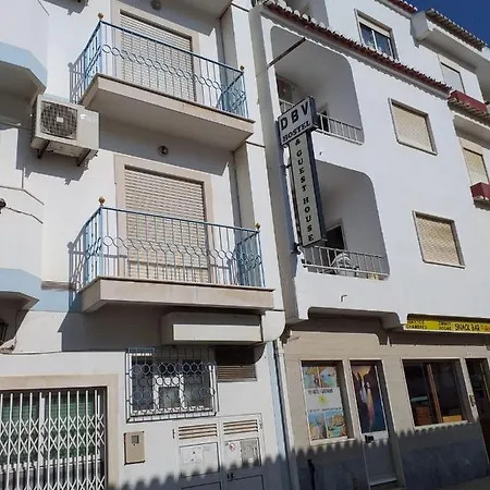 Dbv Guesthouse *